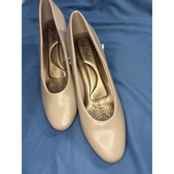 Soft Style Womens Sz 8.5 Beige Faux Leather Pump Patent Toe Cap Comfort Shoes - Picture 1 of 5